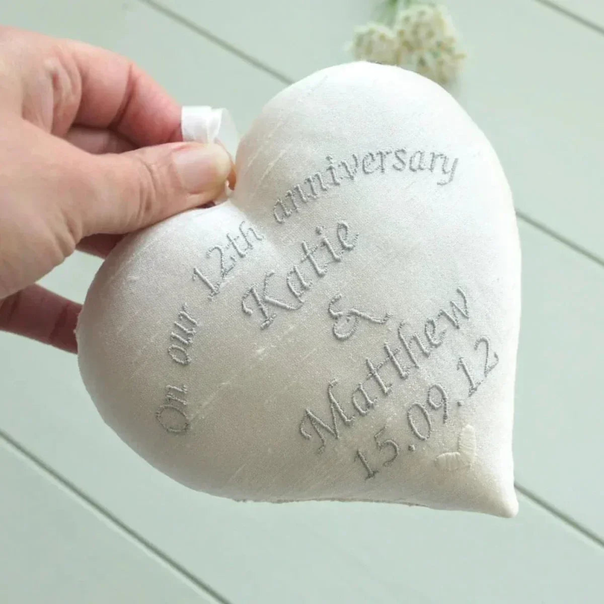 12th Silk Wedding Anniversary Gift Heart with Fern Leaf Scalloped Edge Decoration