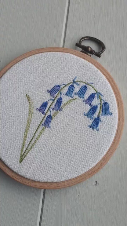 Bluebell Embroidered Gift Hoop Plaque Decoration – linenhearts