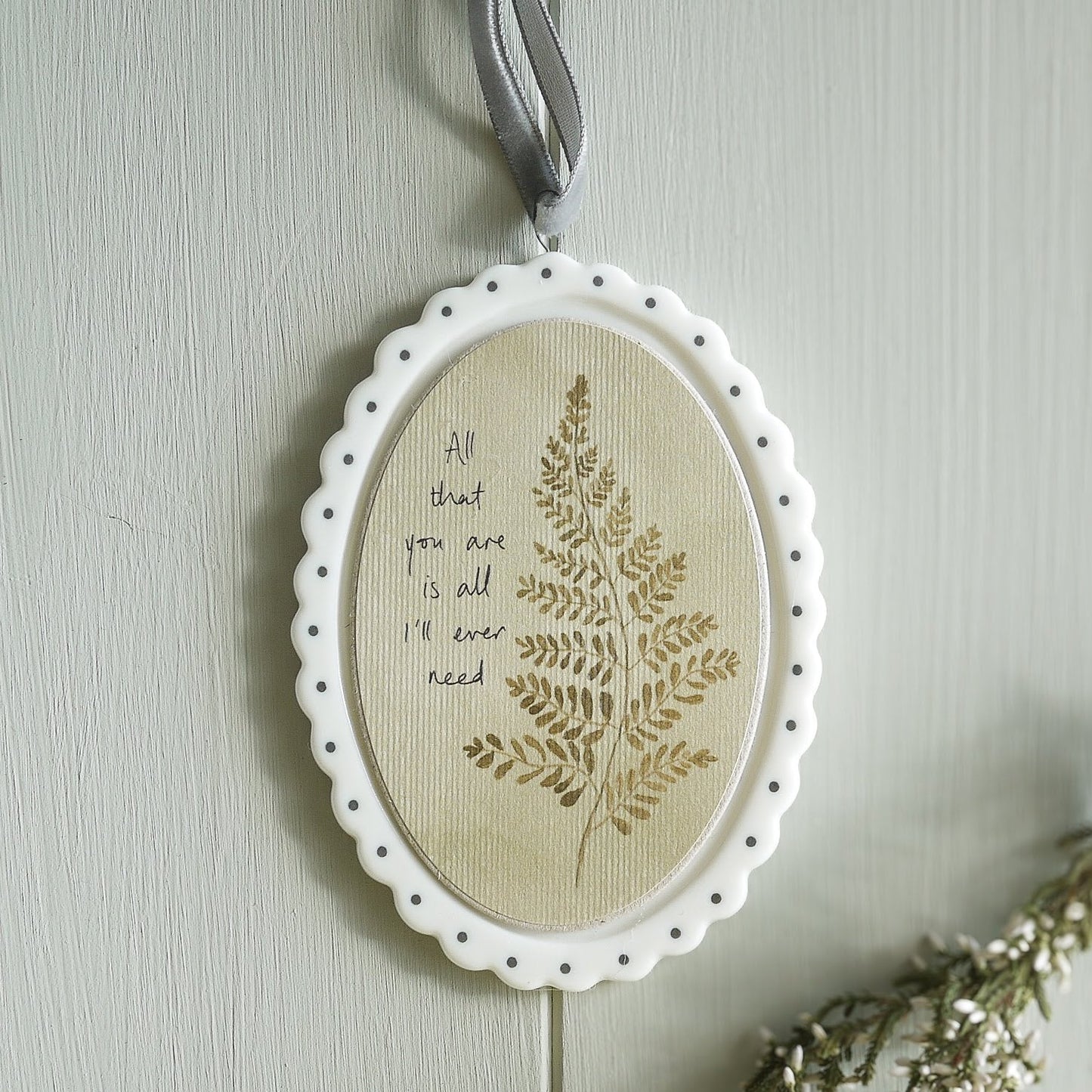 Scalloped Edge Decoration | Porcelain Fern Leaf | All