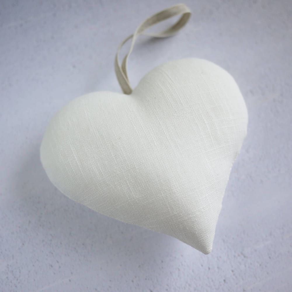 Embroidered Bee Linen Heart Gifts for all occasions