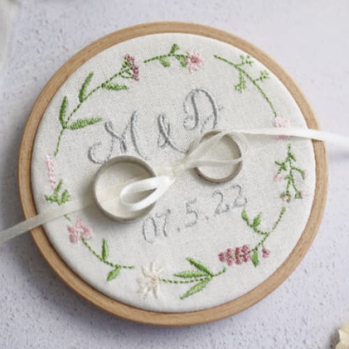 Embroidered Wildflower Wedding Ring Holder -pinks