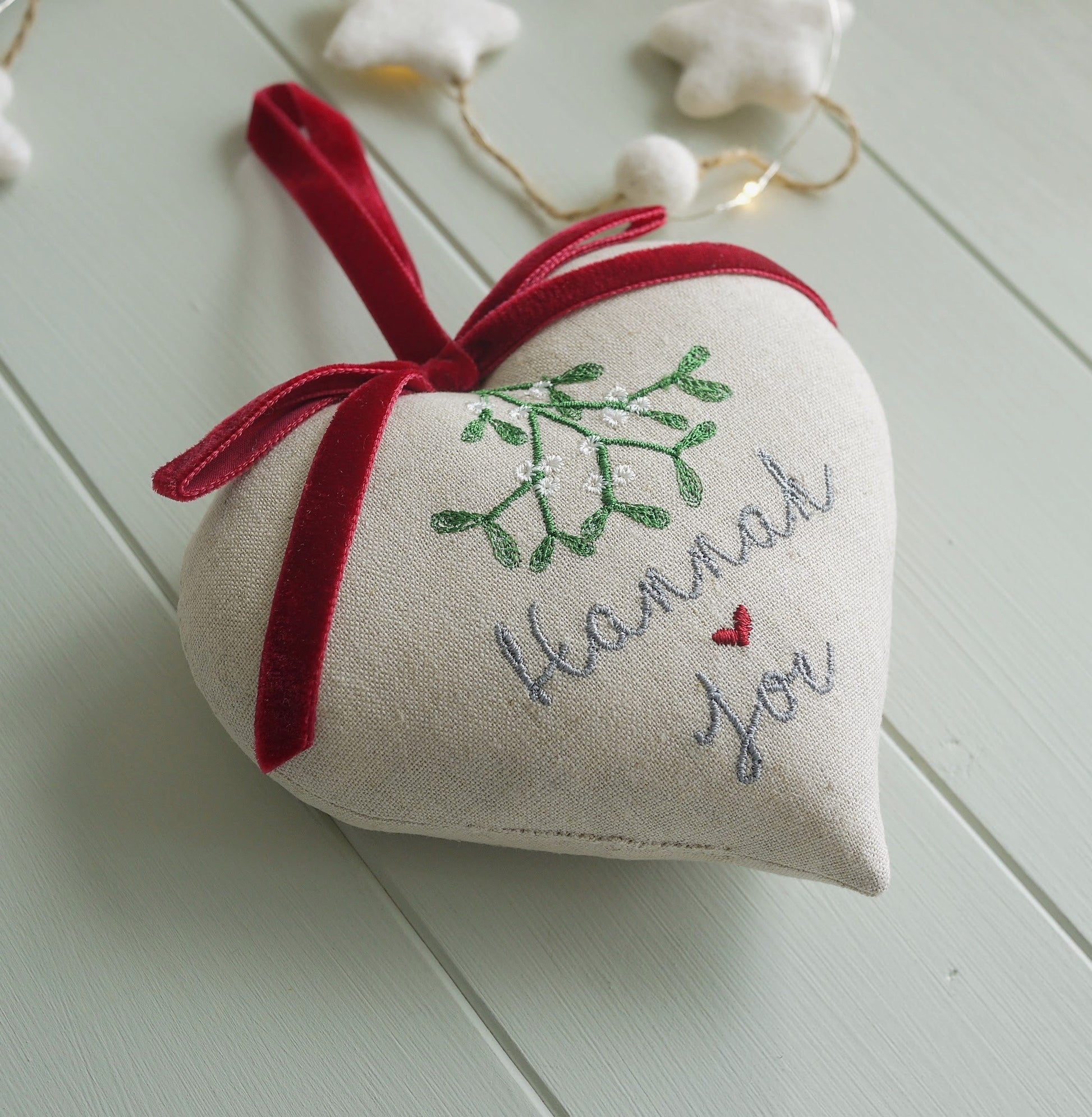 Christmas Mistletoe Heart Gift for Couple