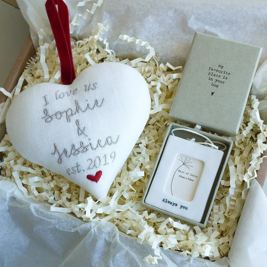 Personalised ’I Love Us’ Gift Heart with Porcelain Tiny Photo Frame