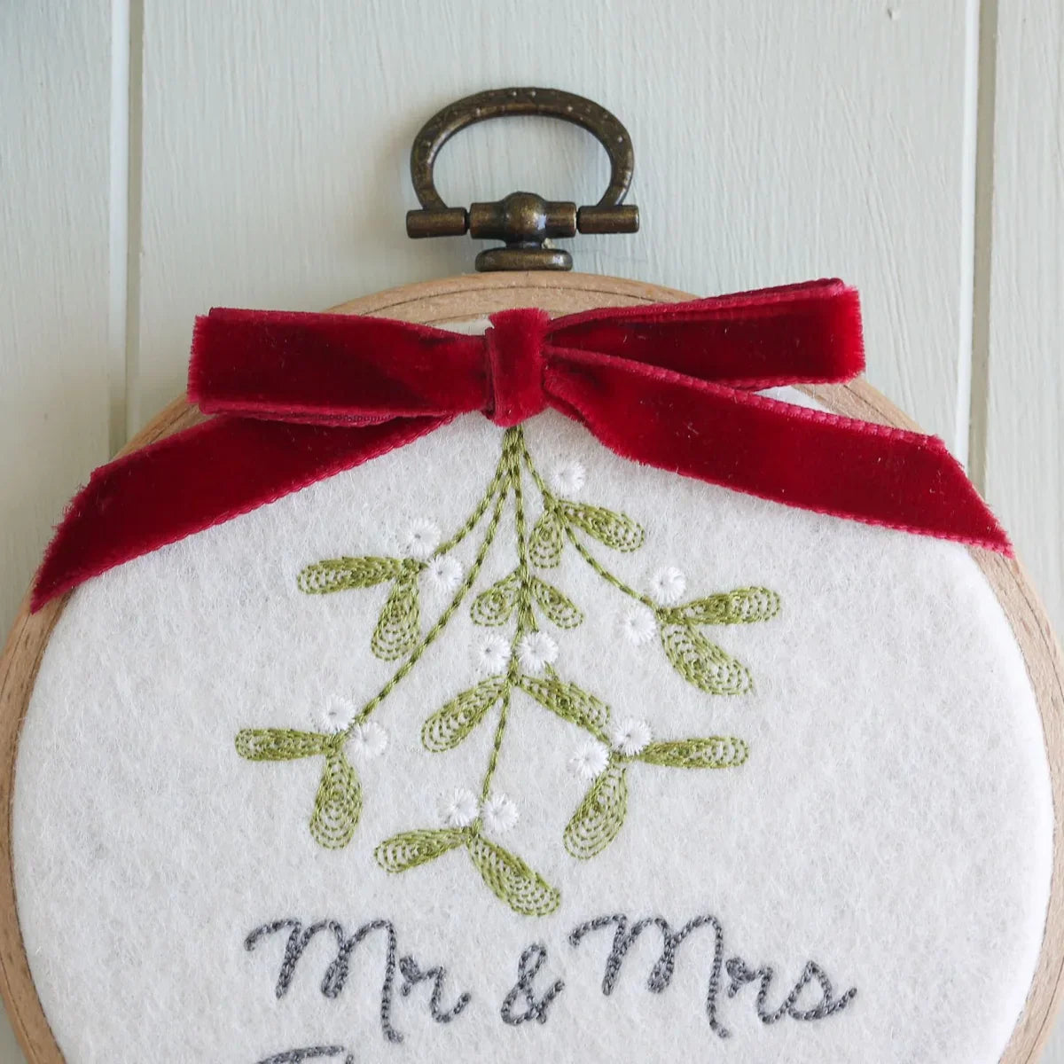 Personalised Mr and Mrs Xmas Decoration and Keepsake Gift Box- Embroidered Names Mistletoe and Ribbon